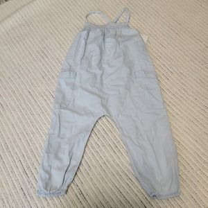 Girls jumpsuit in light blue color, size 3